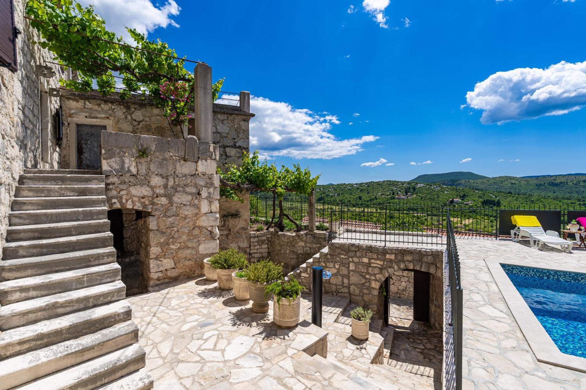 Private Pool Villa - Meditteranean Peace 斯拉诺 外观 照片