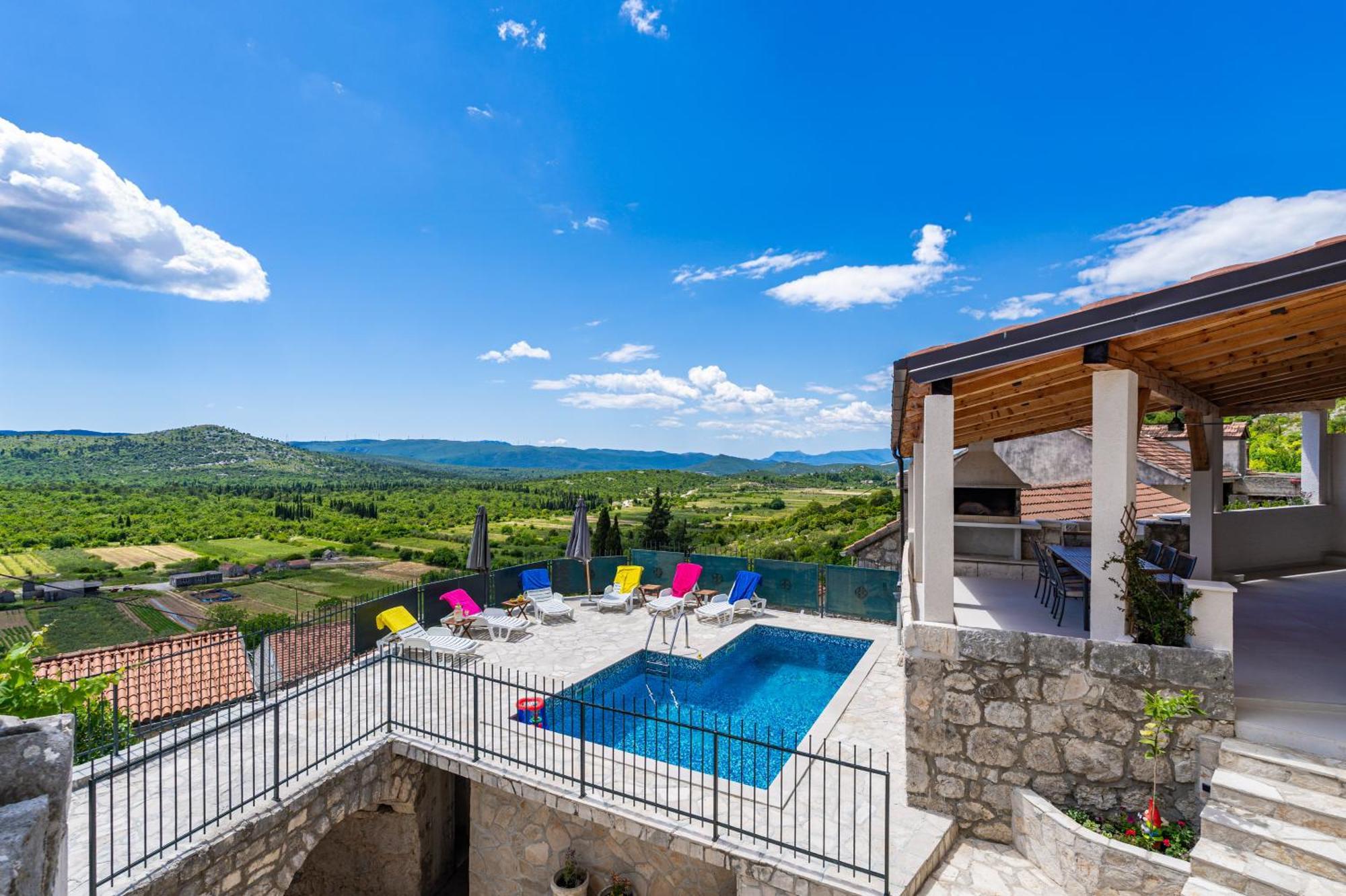 Private Pool Villa - Meditteranean Peace 斯拉诺 外观 照片